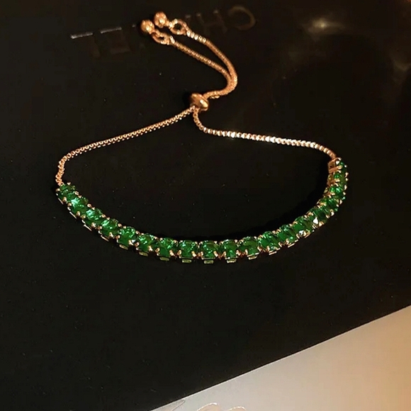 CLEARANCE 💖Zircon Luxery Fashion Bracelet - Picture 1 of 1